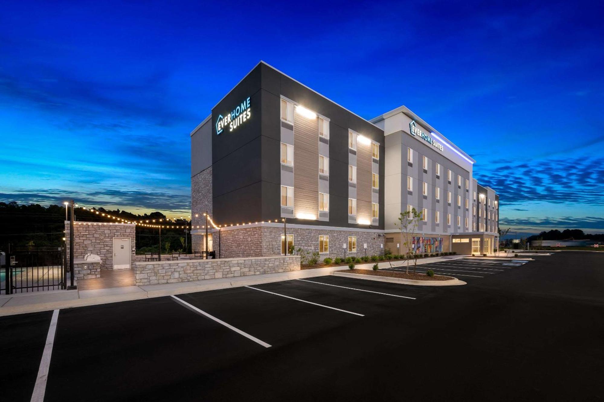 Everhome Suites Fayetteville Near Fort Bragg Kültér fotó