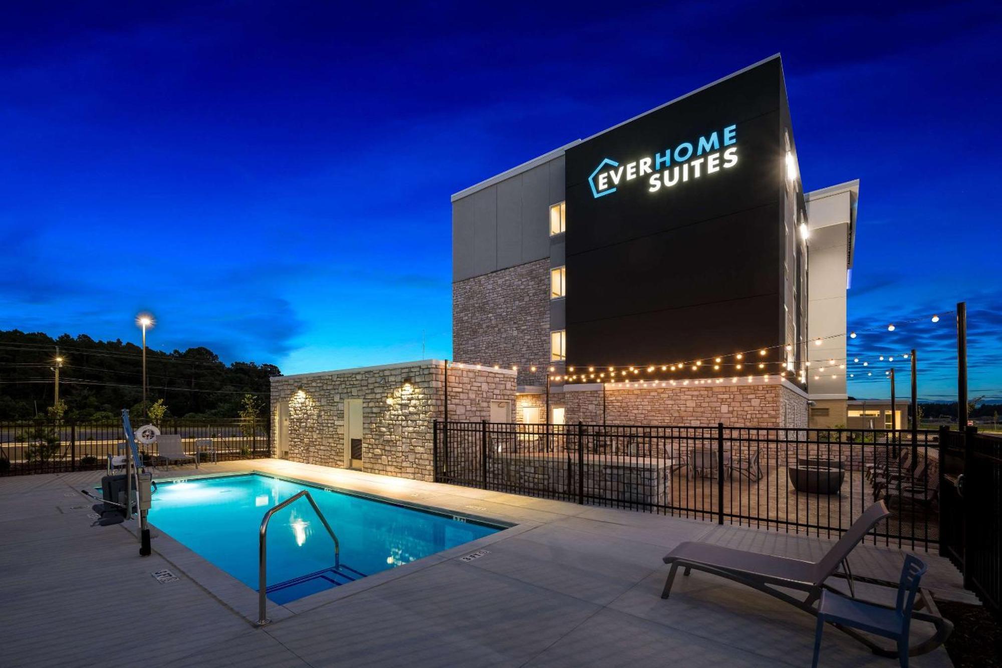 Everhome Suites Fayetteville Near Fort Bragg Kültér fotó
